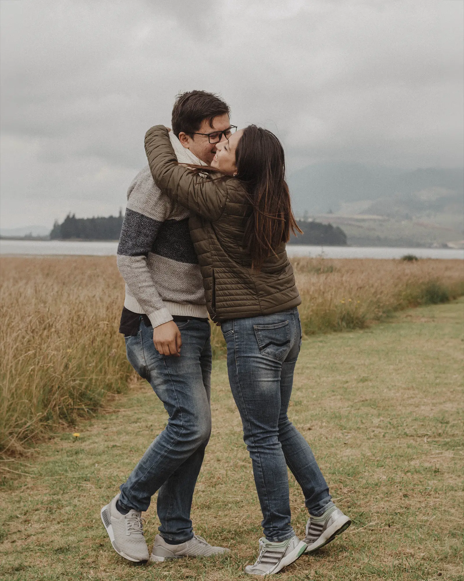 Engagement photography in Suesca, Cundinamarca — Christian & Paola | AURA