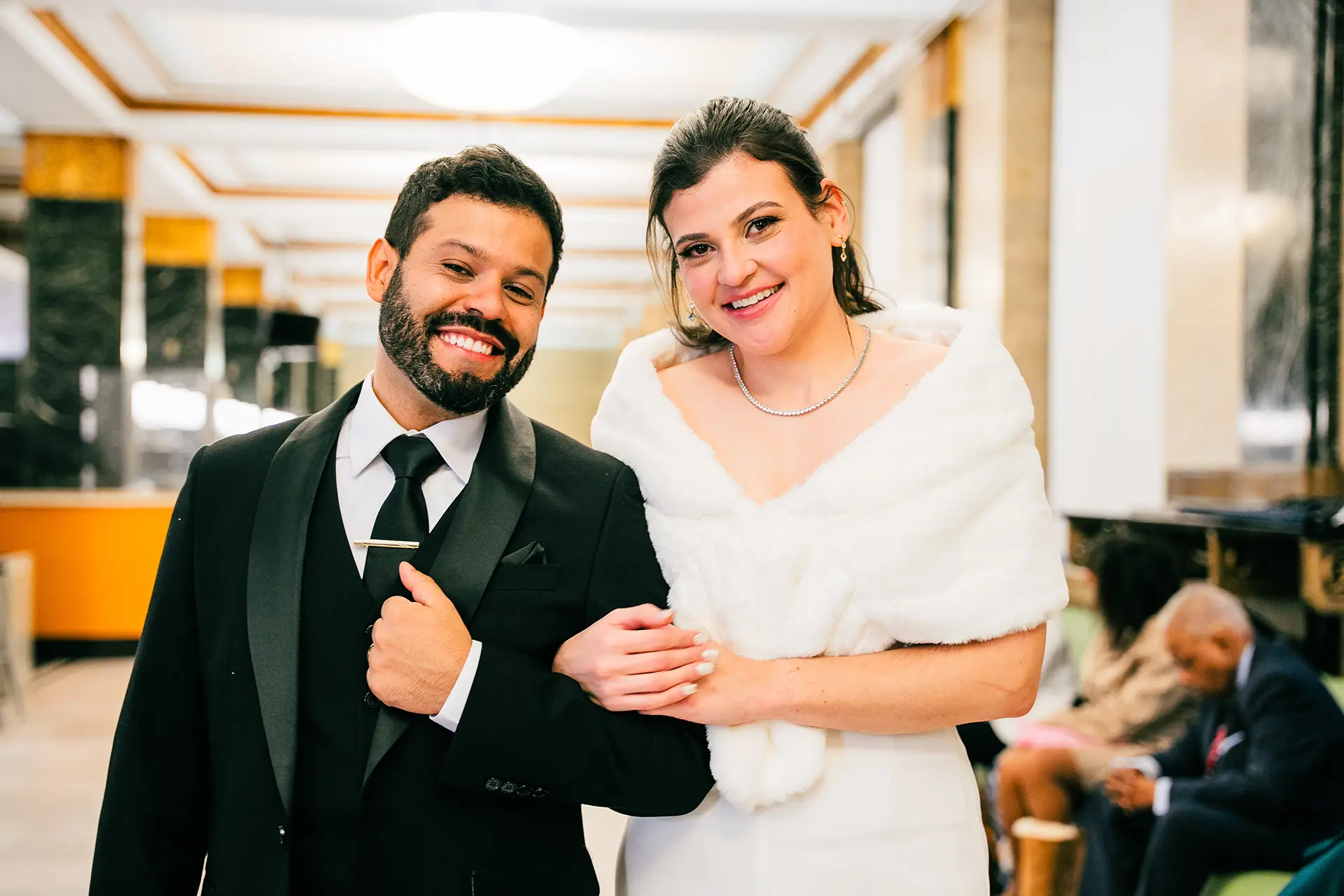 Wedding photography in New York City Hall — Edgar & Laura | AURA