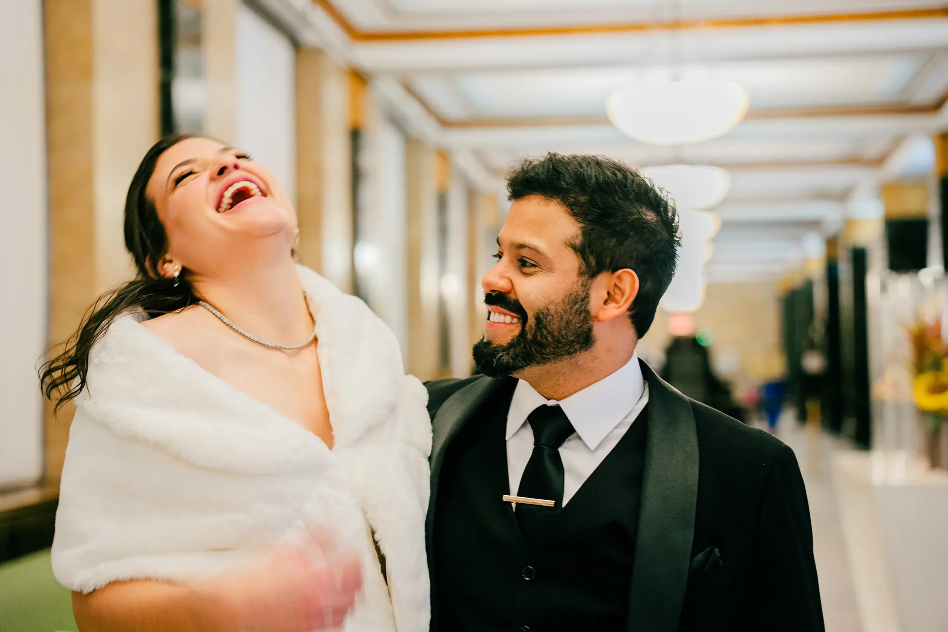 Wedding photography in New York City Hall — Edgar & Laura | AURA