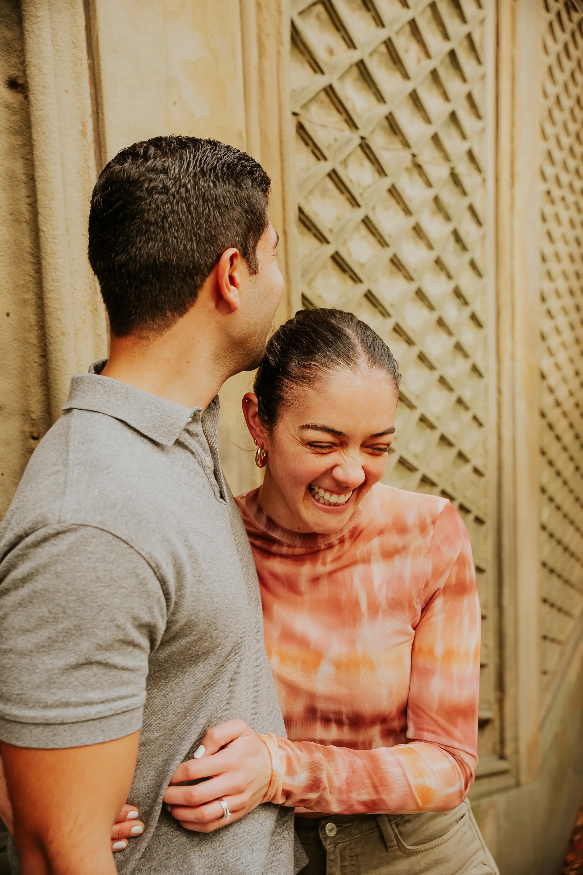 Engagement photography in Central Park, New York — Pablo & Caro | AURA